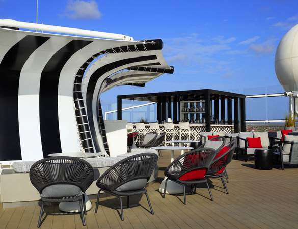 Celebrity Cruises, Celebrity Silhouette, Retreat Sundeck - Credit - ©CEL 1.jpeg